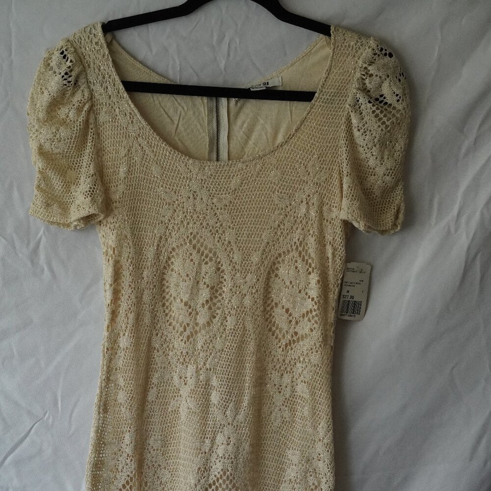 Forever 21 Cream Bodycon Lace dress